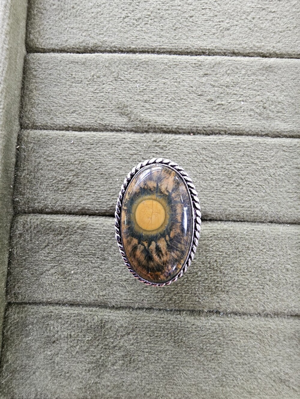 Silver Plated Ring Size 9.5